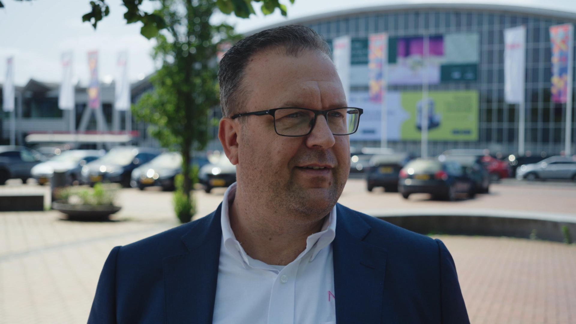 Overstappen van HPS naar LED: Hoe NLight LED's kwekers helpen om kosten te besparen en opbrengsten te verhogen